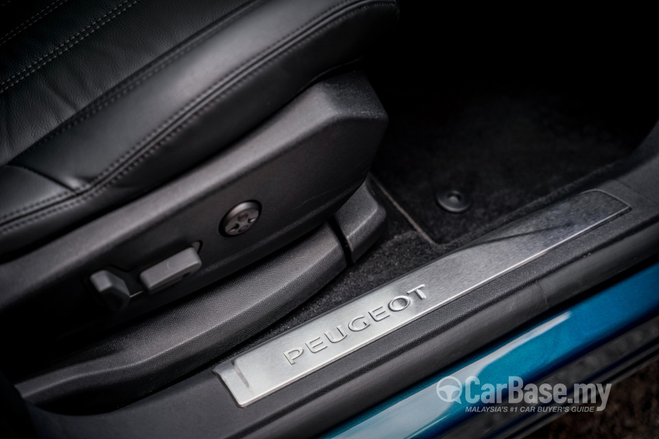 Peugeot 5008 P87 Facelift (2021) Interior