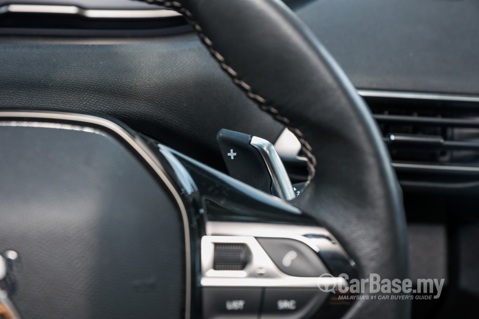 Peugeot 5008 P87 Facelift (2021) Interior