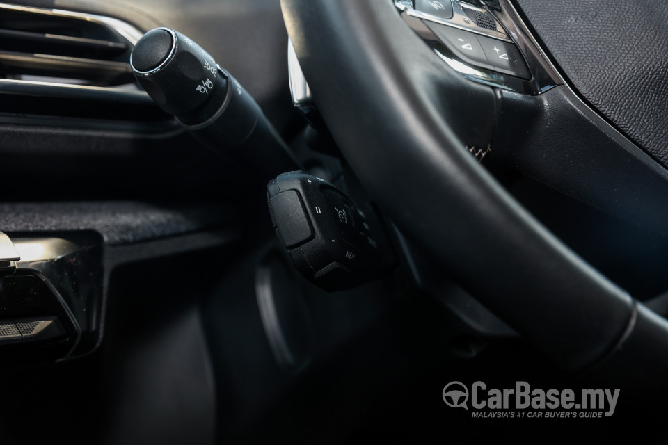 Peugeot 5008 P87 Facelift (2021) Interior