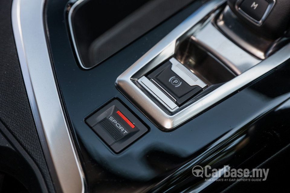 Peugeot 5008 P87 Facelift (2021) Interior