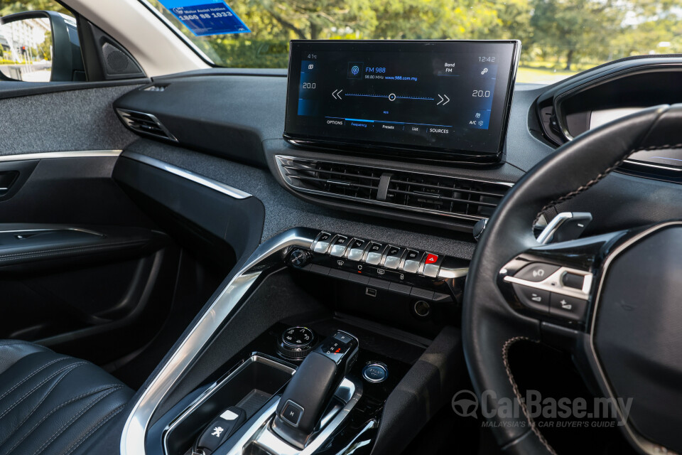 Peugeot 5008 P87 Facelift (2021) Interior