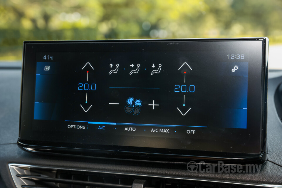 Peugeot 5008 P87 Facelift (2021) Interior