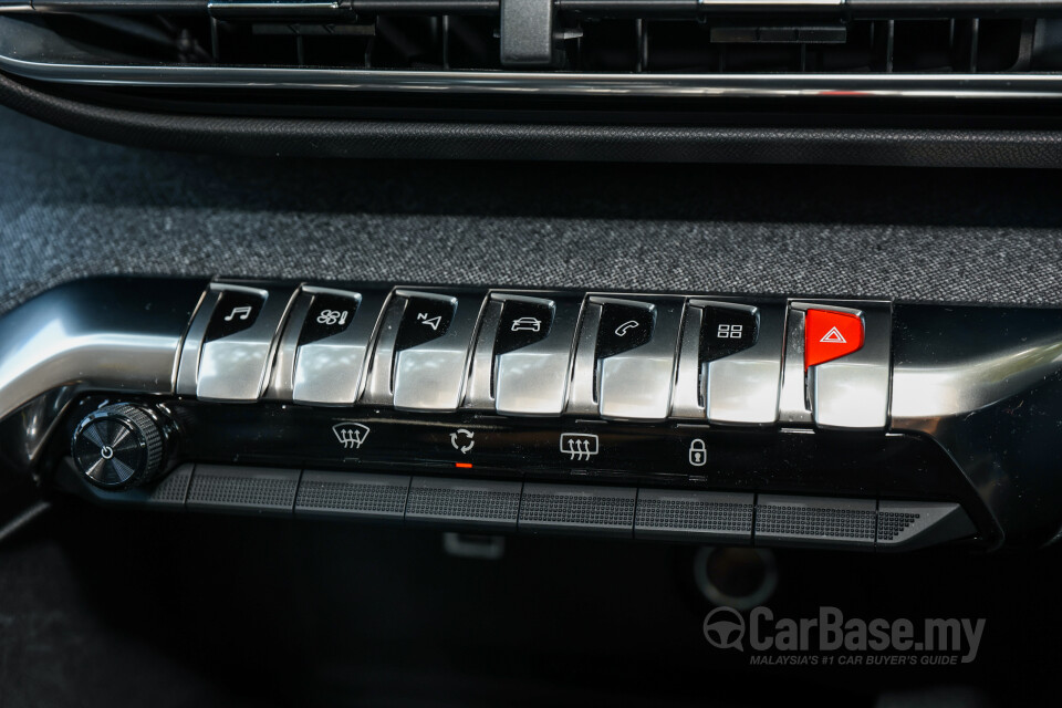 Peugeot 5008 P87 Facelift (2021) Interior