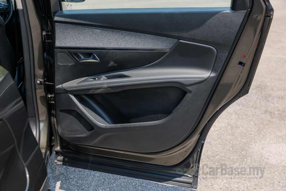 Peugeot 5008 P87 Facelift (2021) Interior