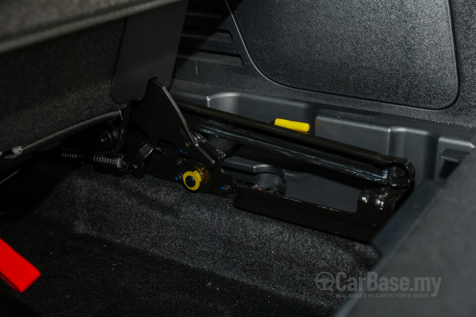 Peugeot 5008 P87 Facelift (2021) Interior