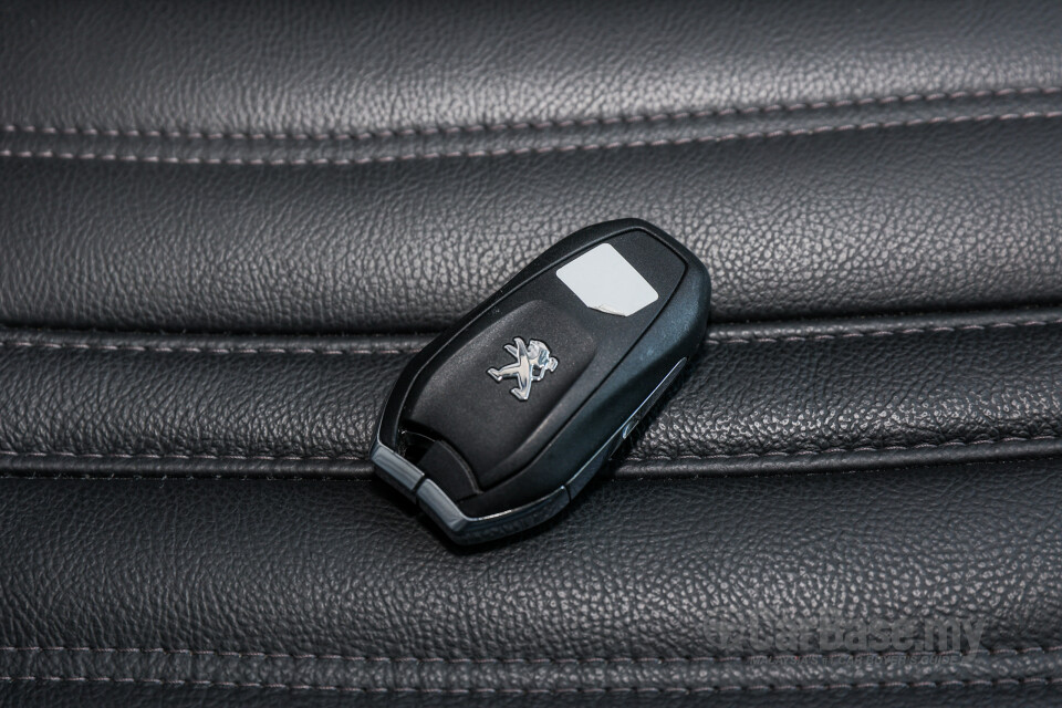 Peugeot 5008 P87 Facelift (2021) Interior