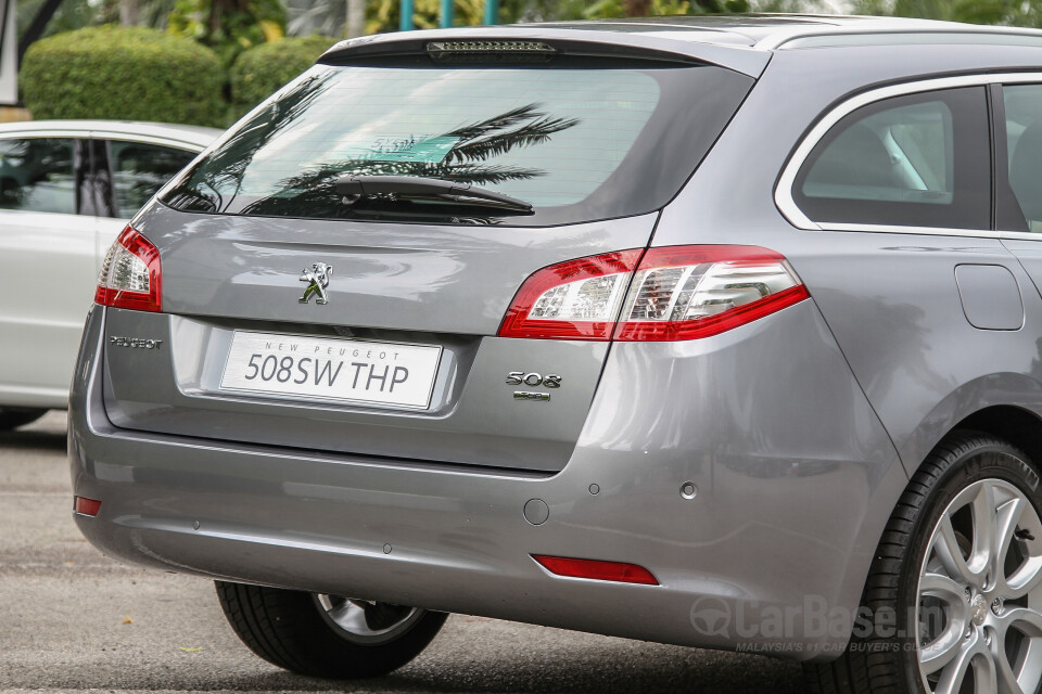 Subaru Outback BN (2015) Exterior