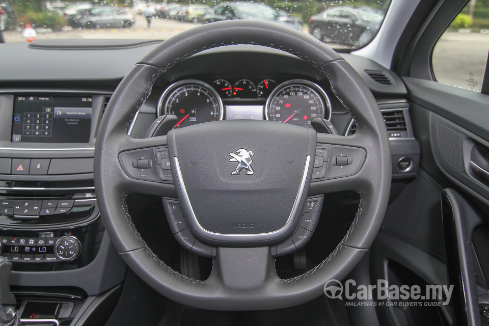 Peugeot 508 SW Mk1 Facelift (2015) Interior