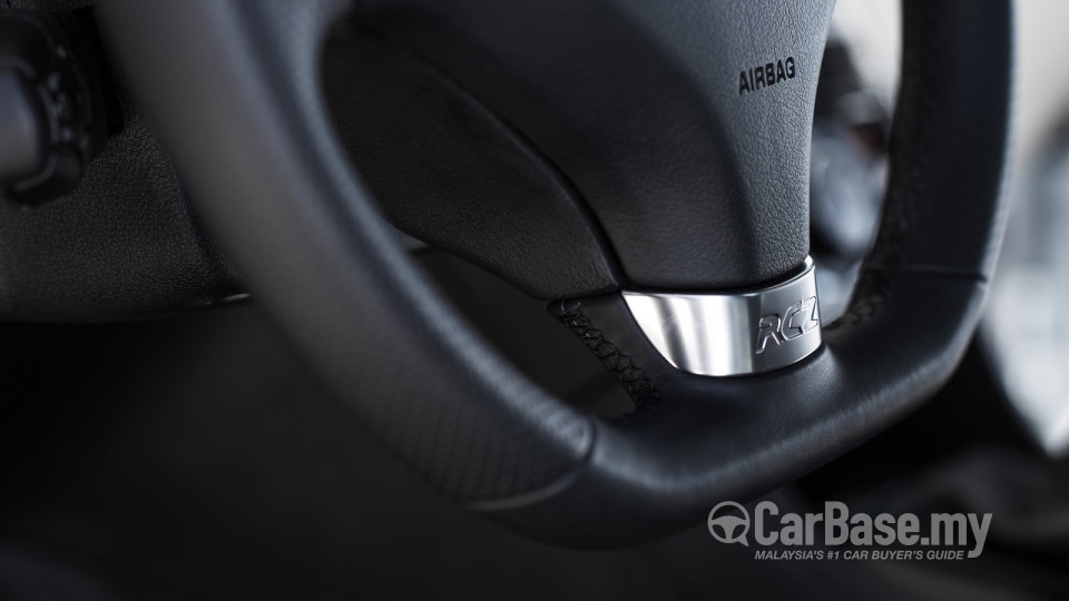 Peugeot RCZ Mk1 Facelift (2013) Interior
