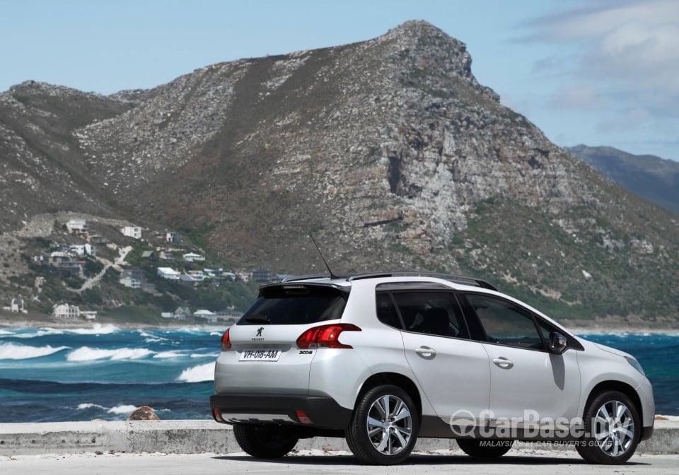 Peugeot 2008 A94 (2014) Exterior