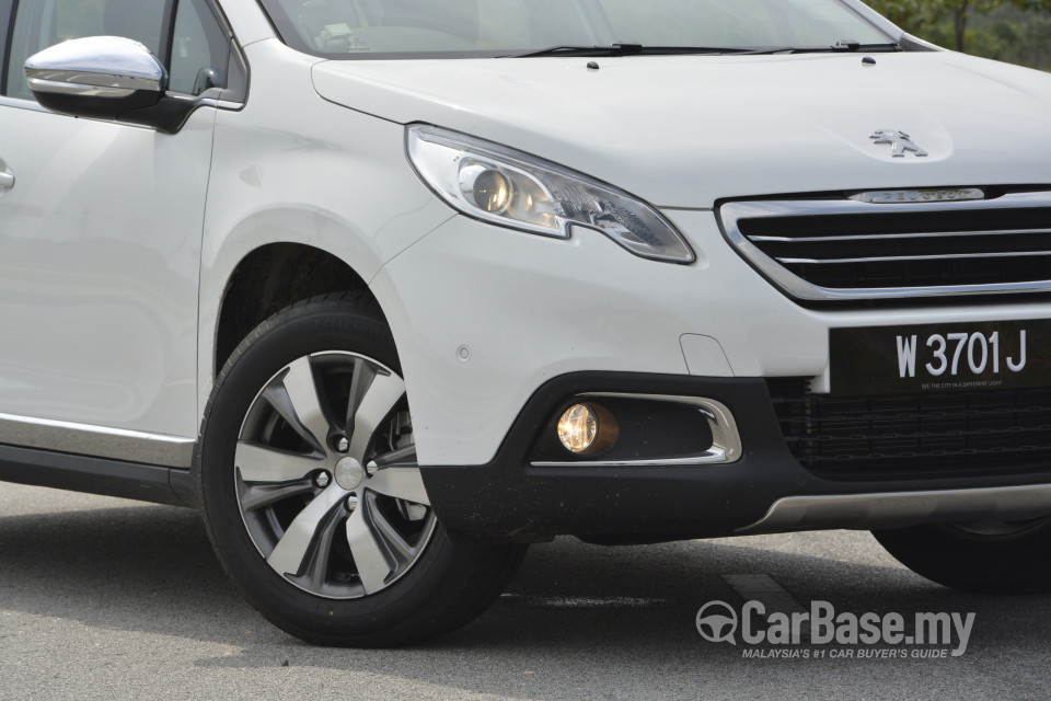 Peugeot 2008 A94 (2014) Exterior