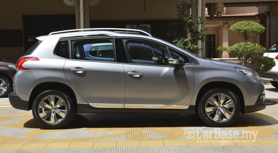 Peugeot 2008 A94 (2014) Exterior