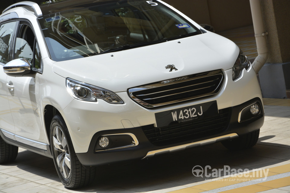 Peugeot 2008 A94 (2014) Exterior