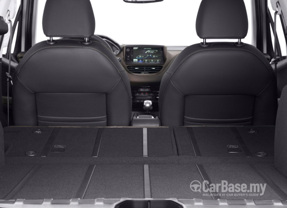 Peugeot 2008 A94 (2014) Interior