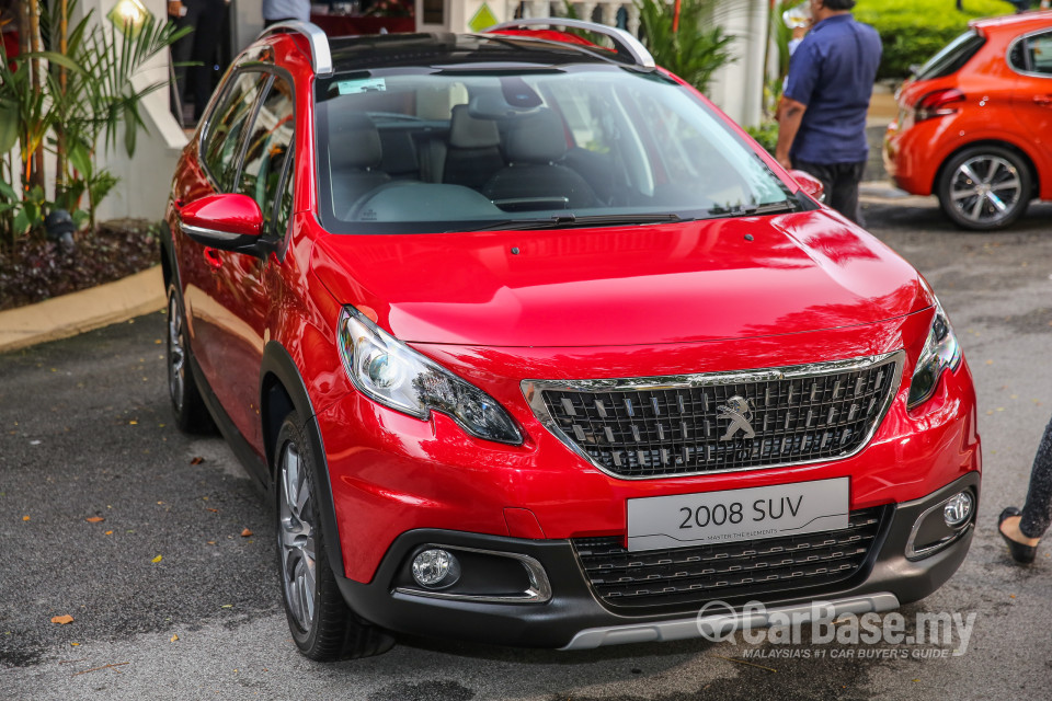Peugeot 2008 A94 Facelift (2017) Exterior