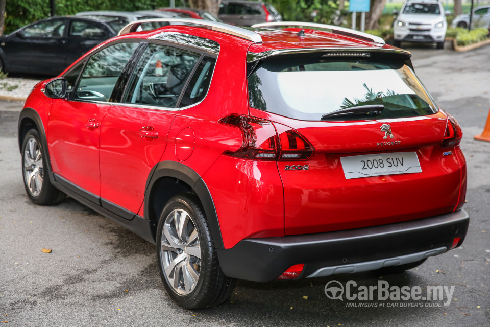 Peugeot 2008 A94 Facelift (2017) Exterior