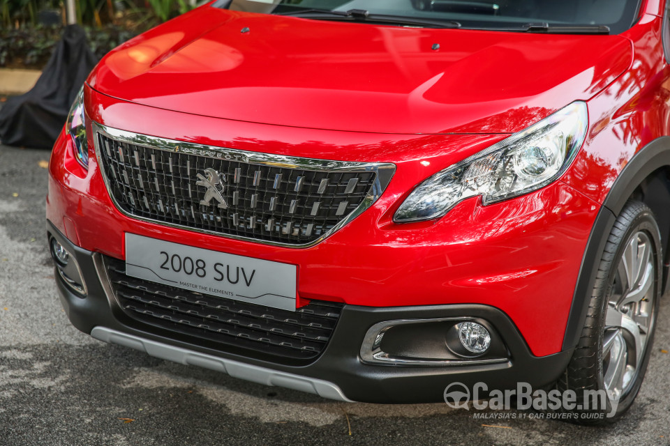 Peugeot 2008 A94 Facelift (2017) Exterior