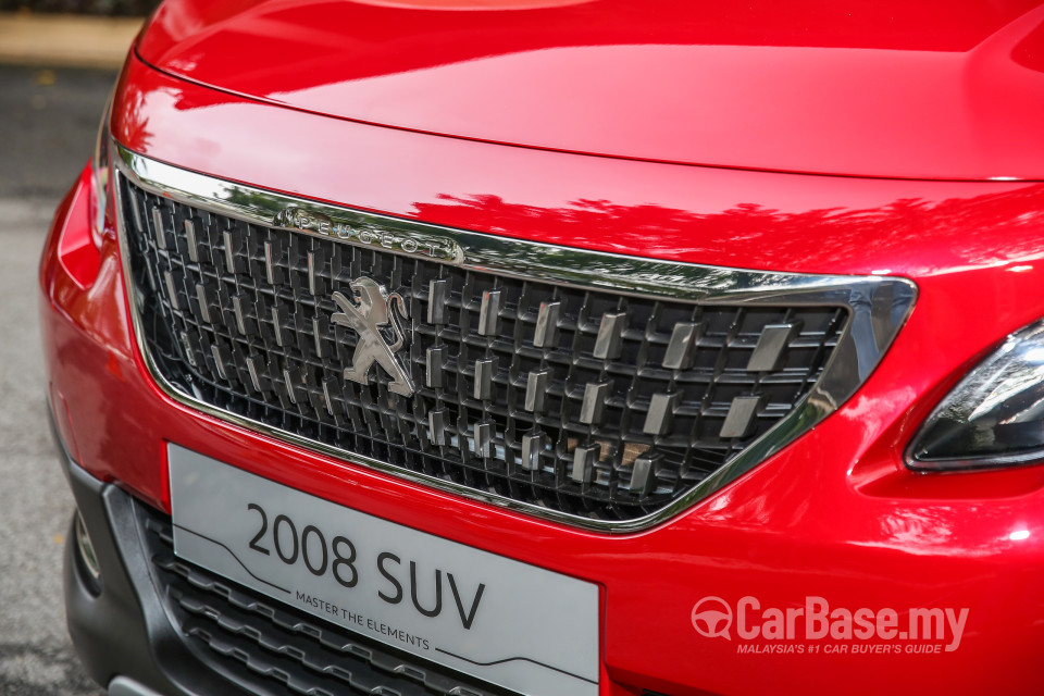 Peugeot 2008 A94 Facelift (2017) Exterior
