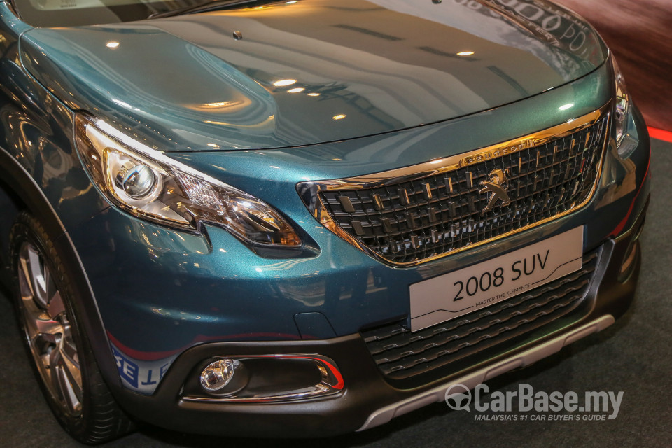 Peugeot 2008 A94 Facelift (2017) Exterior