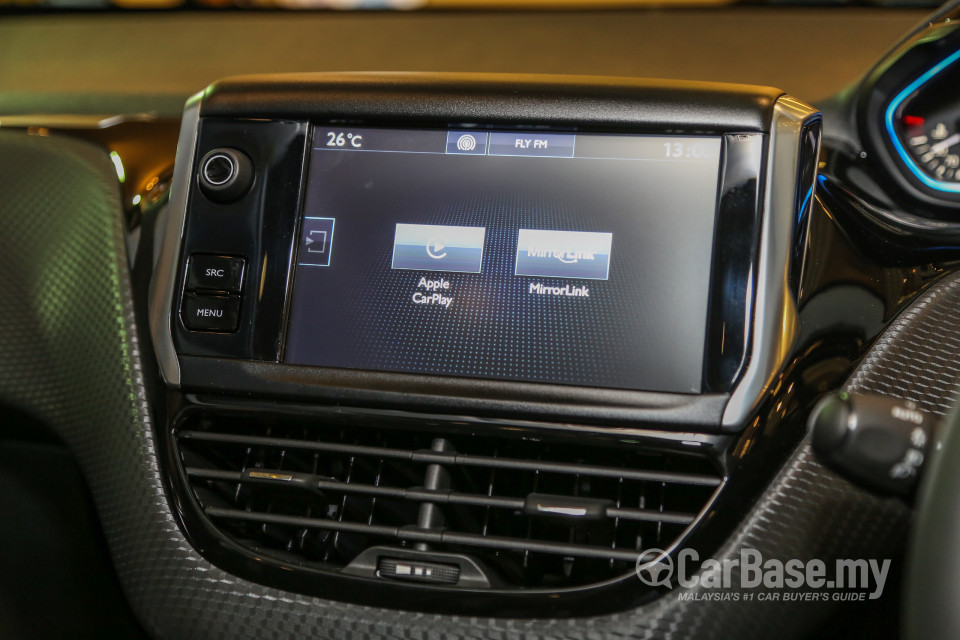 Peugeot 2008 A94 Facelift (2017) Interior