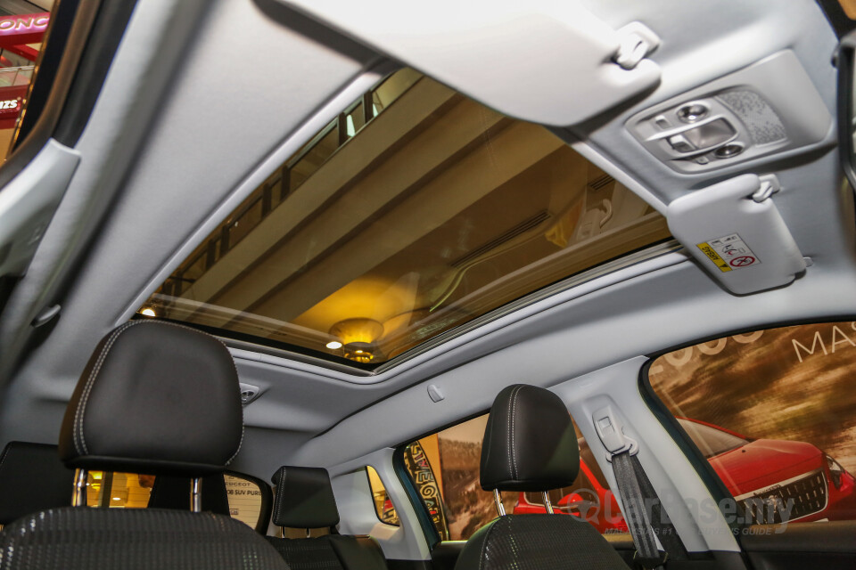 Honda HR-V RU Facelift (2019) Interior