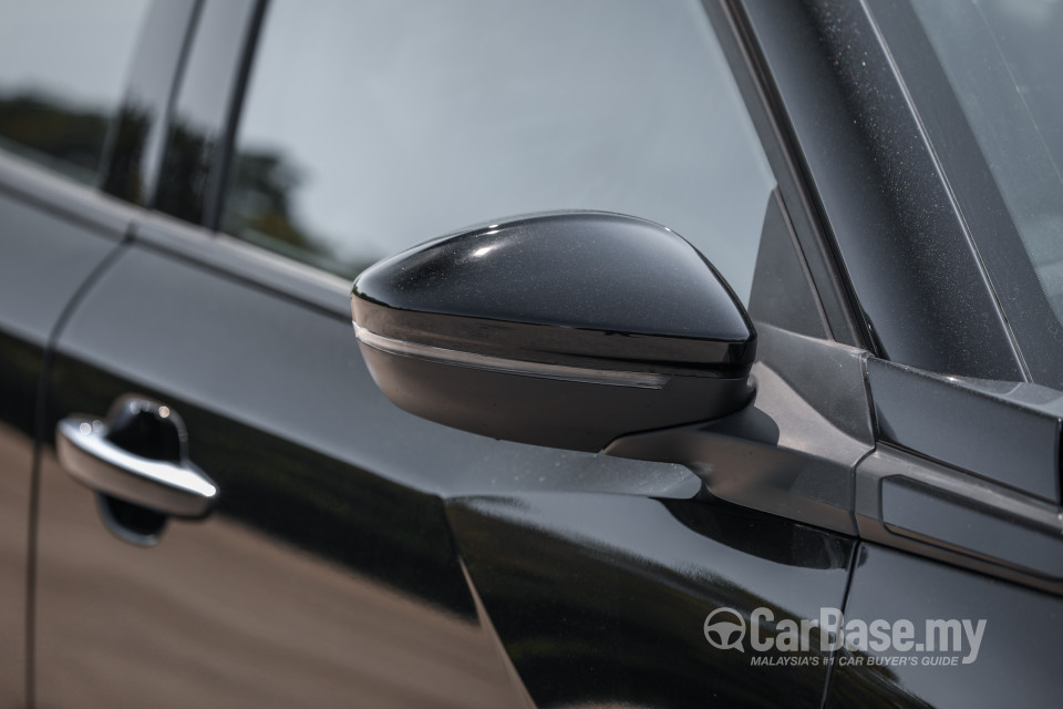 Peugeot 2008 P24 (2022) Exterior