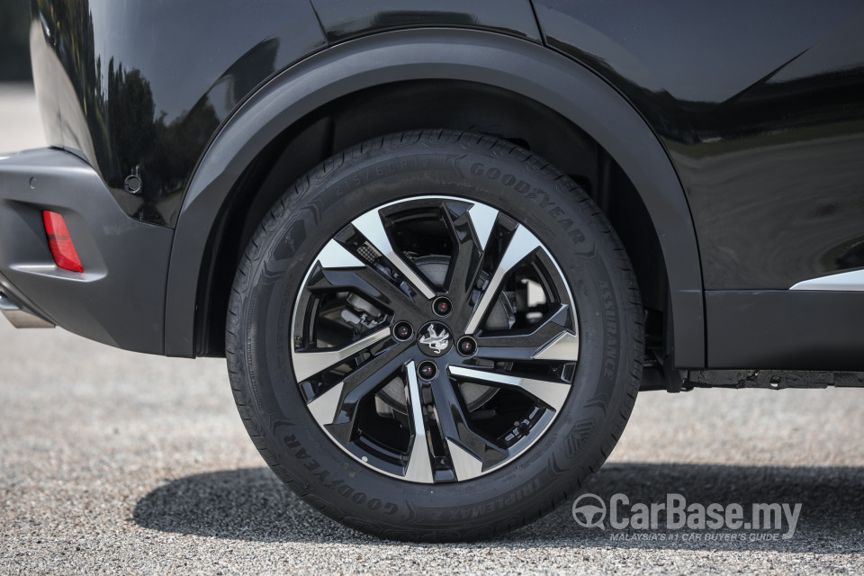 Peugeot 2008 P24 (2022) Exterior