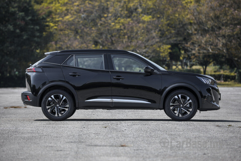 Peugeot 2008 P24 (2022) Exterior