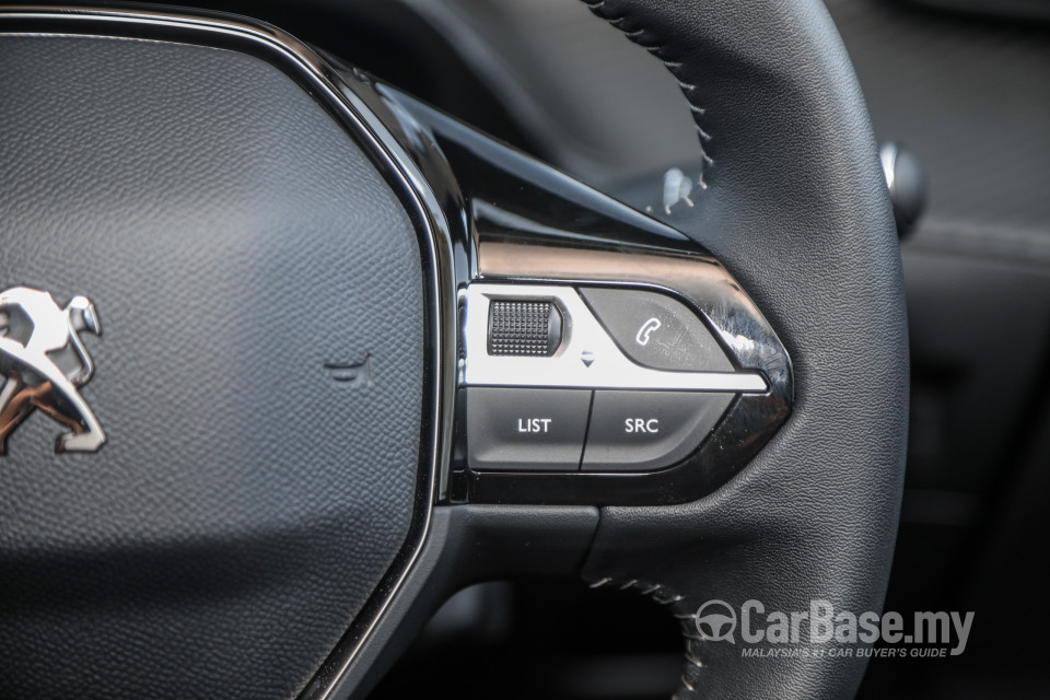 Peugeot 2008 P24 (2022) Interior