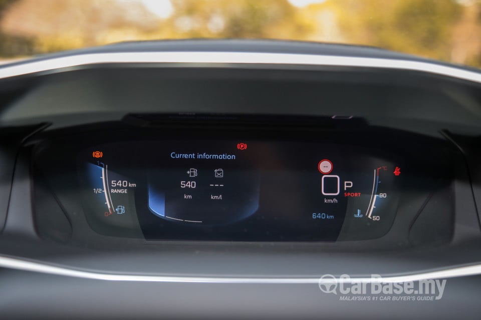 Peugeot 2008 P24 (2022) Interior