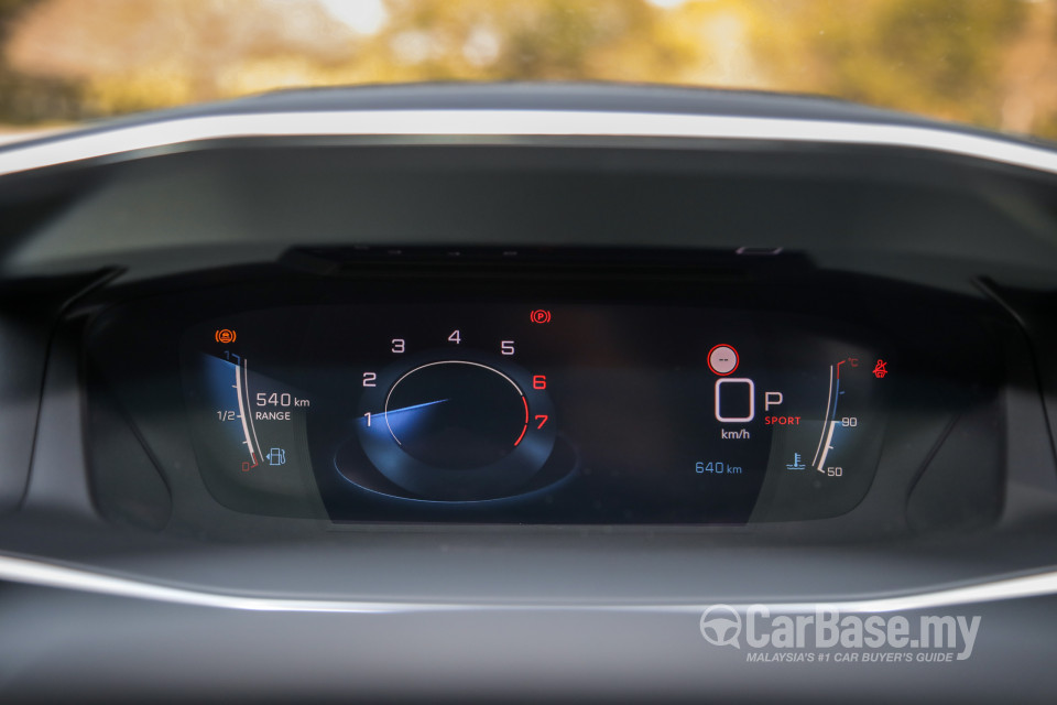 Peugeot 2008 P24 (2022) Interior