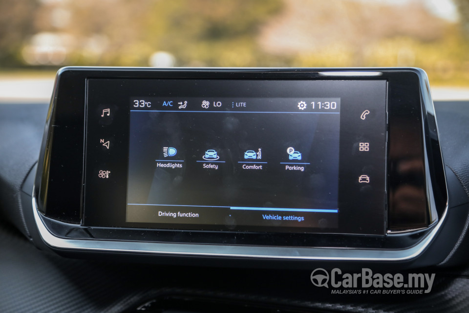 Peugeot 2008 P24 (2022) Interior