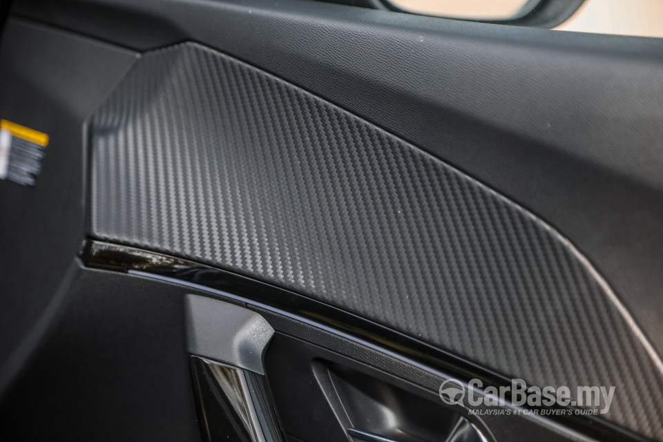 Peugeot 2008 P24 (2022) Interior
