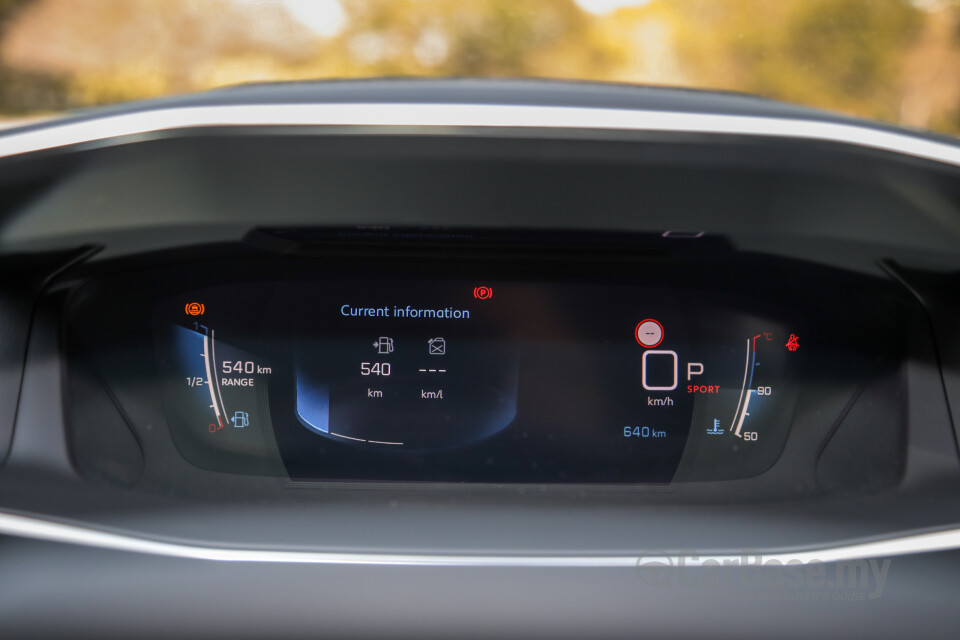 Peugeot 2008 P24 (2022) Interior
