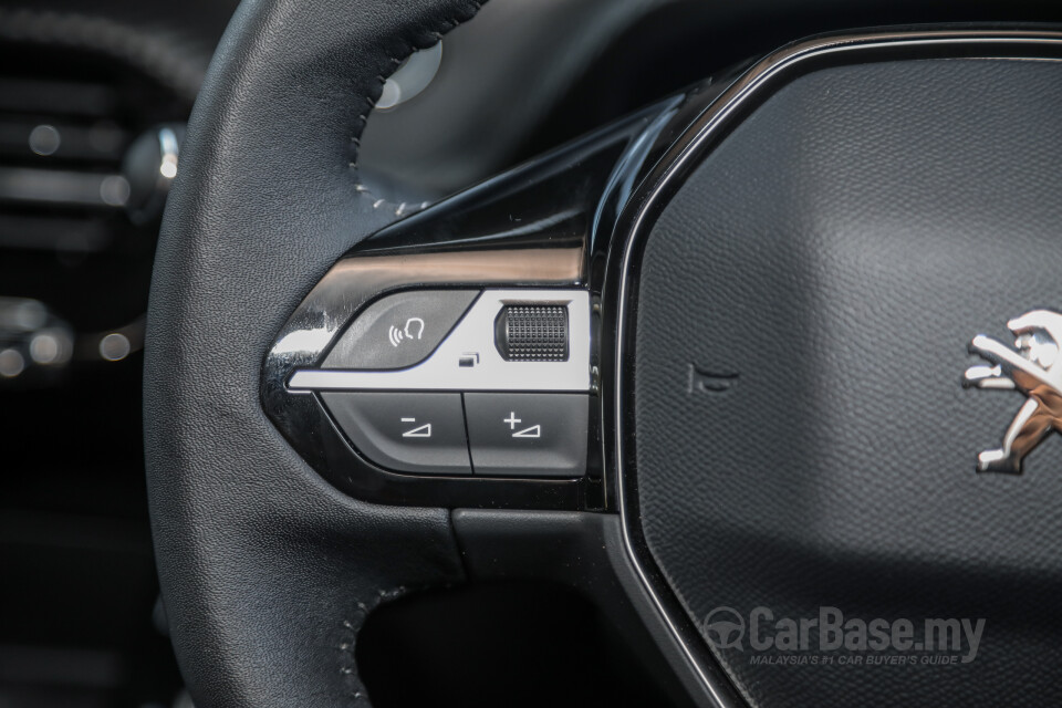 Peugeot 2008 P24 (2022) Interior