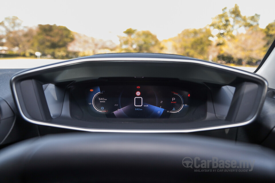 Peugeot 2008 P24 (2022) Interior