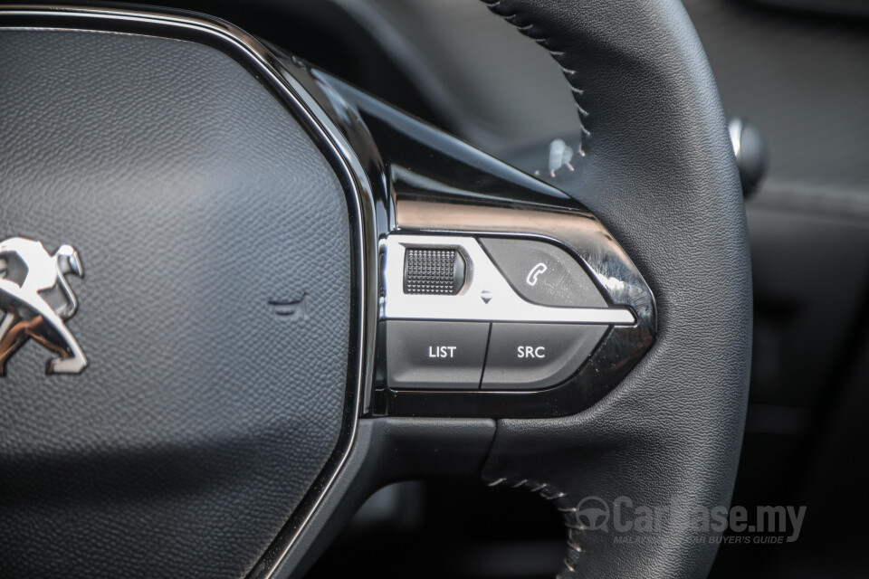 Peugeot 2008 P24 (2022) Interior