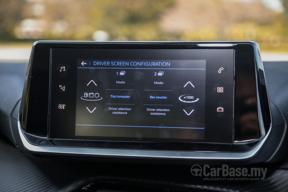 Peugeot 2008 P24 (2022) Interior