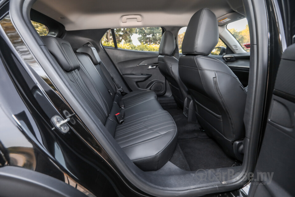 Peugeot 2008 P24 (2022) Interior