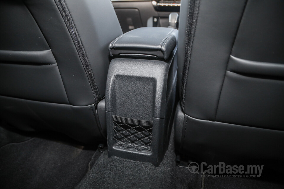 Peugeot 2008 P24 (2022) Interior