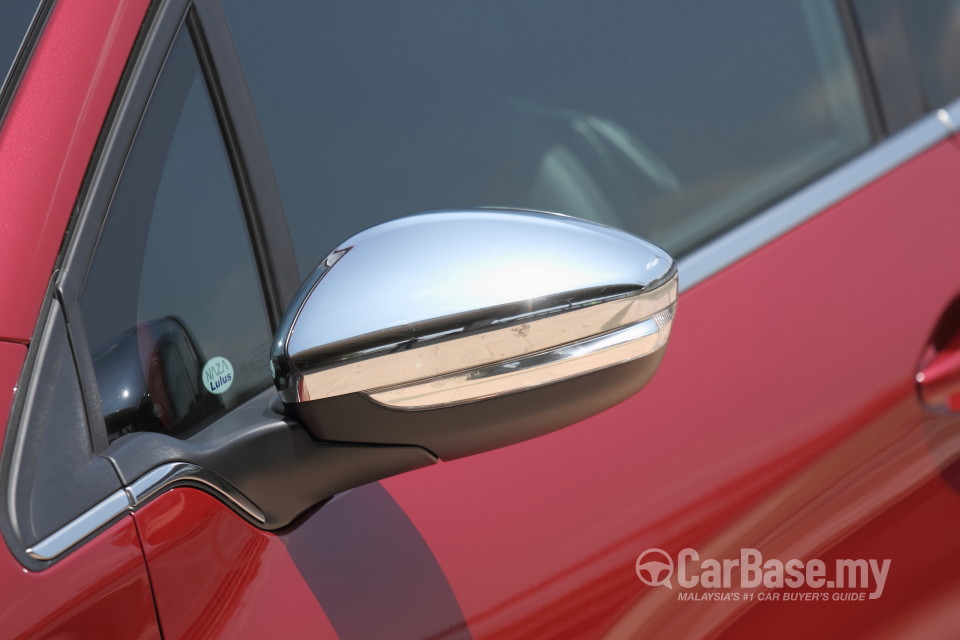 Peugeot 208 GTi Mk1 (2013) Exterior