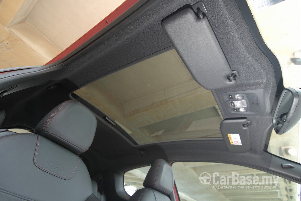 Peugeot 208 GTi Mk1 (2013) Interior