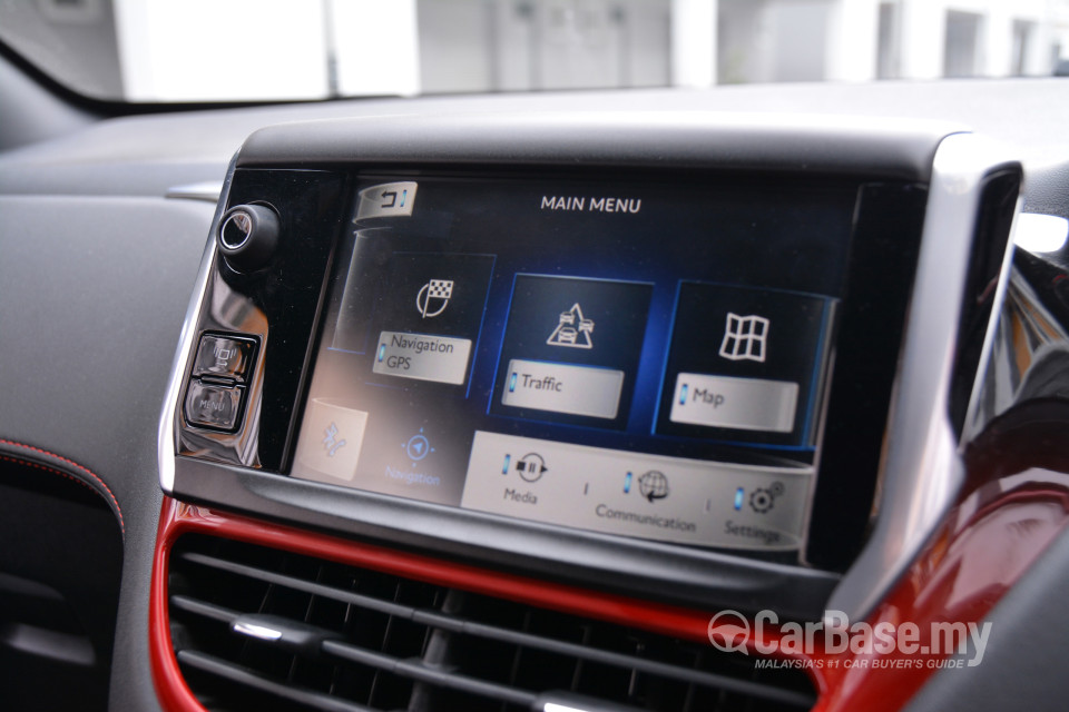 Peugeot 208 GTi Mk1 (2013) Interior