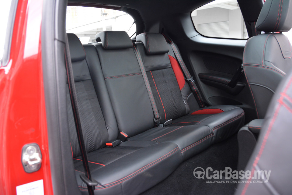 Peugeot 208 GTi Mk1 (2013) Interior