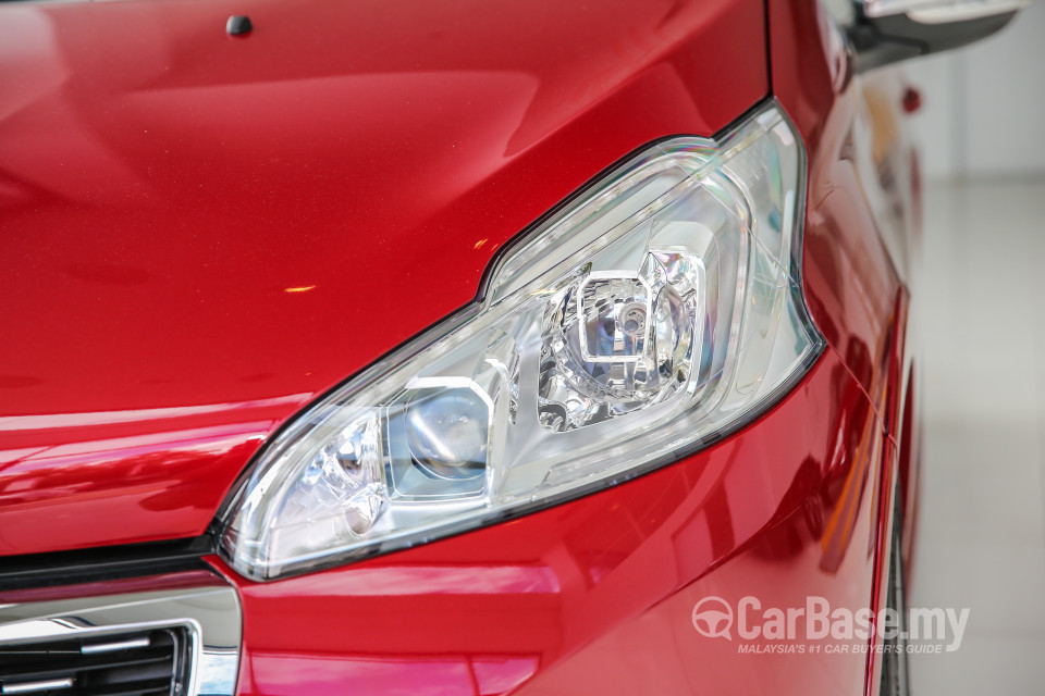 Peugeot 208 GTi Mk1 Facelift (2017) Exterior