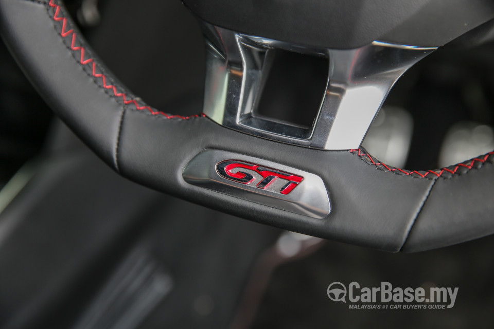 Peugeot 208 GTi Mk1 Facelift (2017) Interior