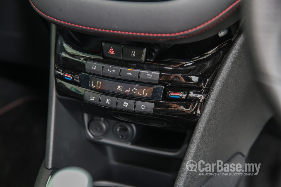 Peugeot 208 GTi Mk1 Facelift (2017) Interior