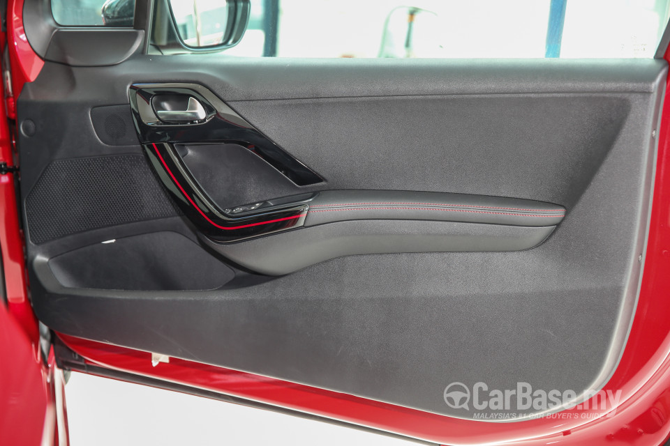 Peugeot 208 GTi Mk1 Facelift (2017) Interior
