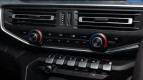 Peugeot Landtrek Interior photo