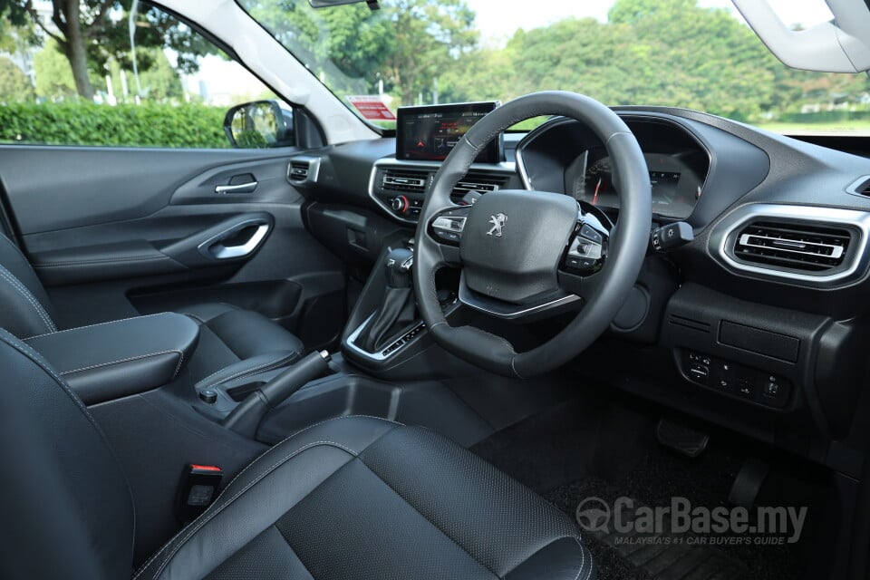 Peugeot Landtrek Mk1 (2023) Interior